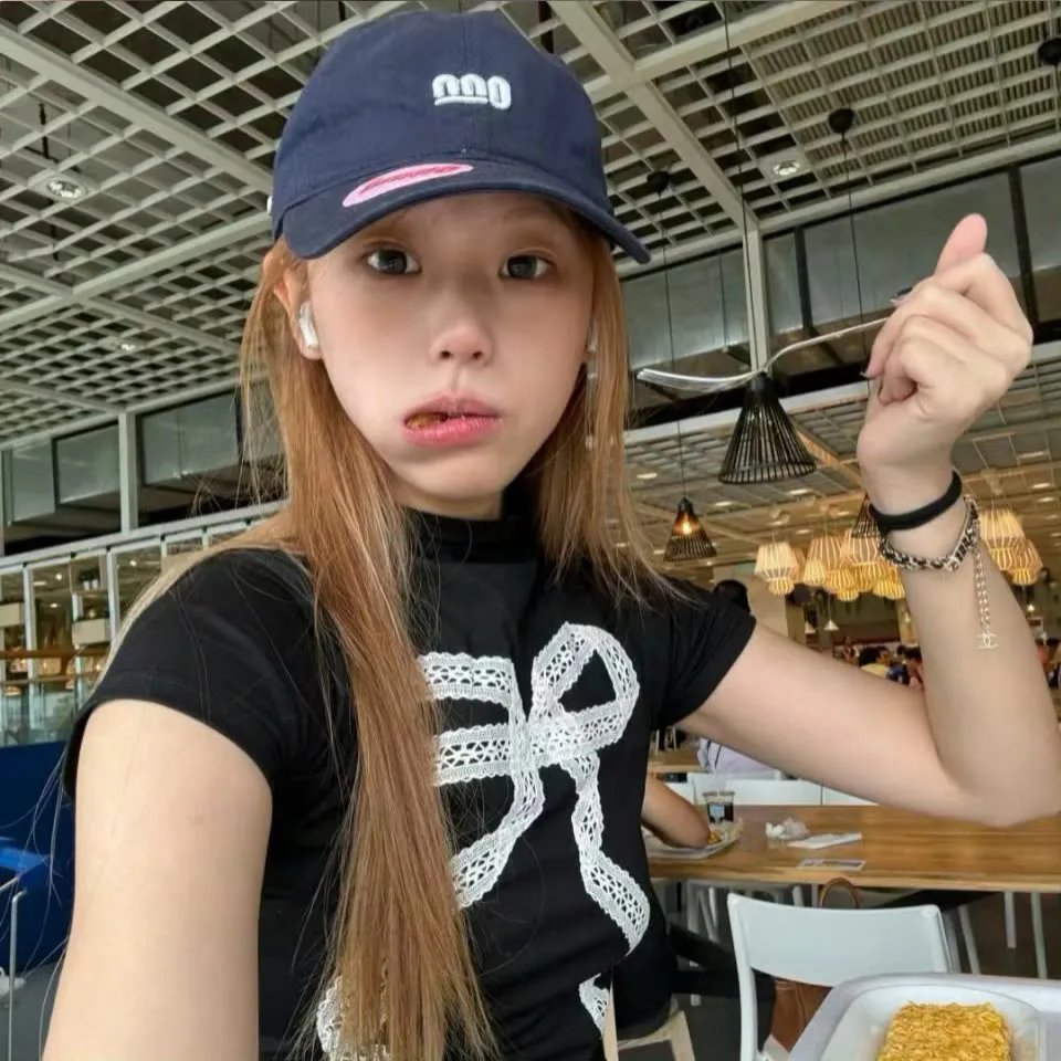 铁汉艳娘